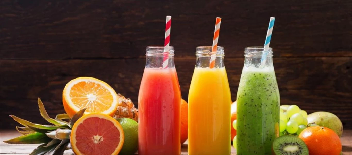 Οι 4 φυσικοί χυμοί που θα σας βοηθήσουν να... «ξεφουσκώσετε»